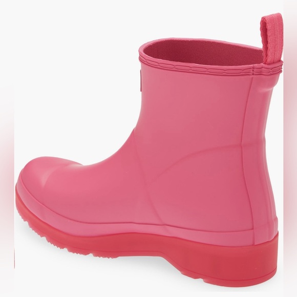 Women’s HUNTER Short Waterproof Rain Boot - Picture 2 of 6